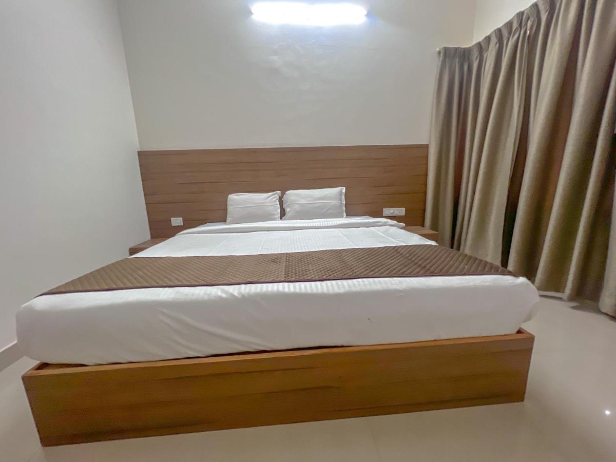 Hotel Elite By Agira Hotels-Free Airport Pickup Or Drop Yelahanka Ngoại thất bức ảnh